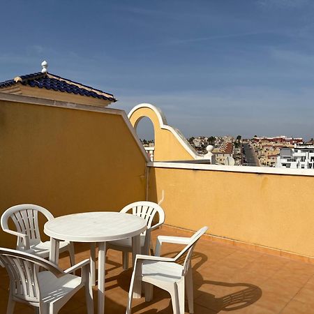 Top Floor Spacious Apartment With Roof Terrace Alicante Exteriör bild