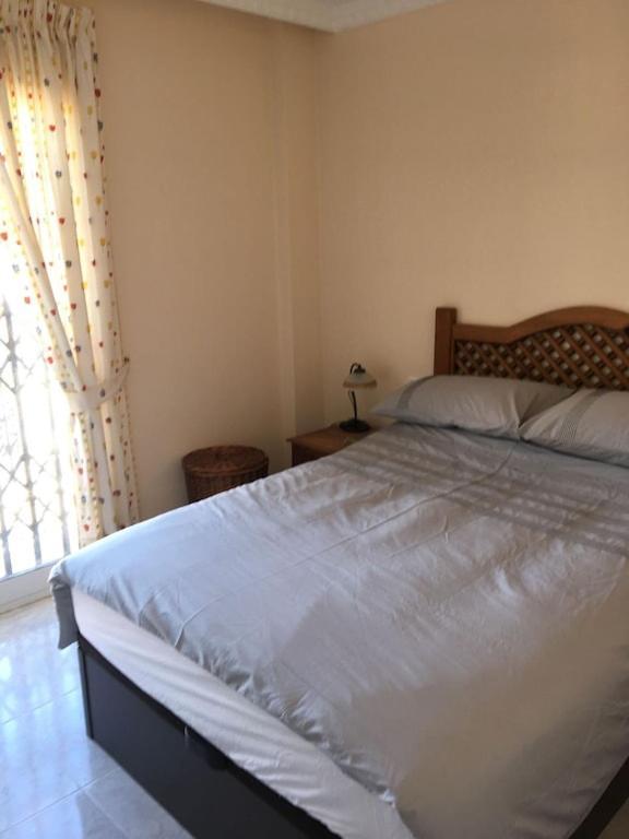 Top Floor Spacious Apartment With Roof Terrace Alicante Exteriör bild