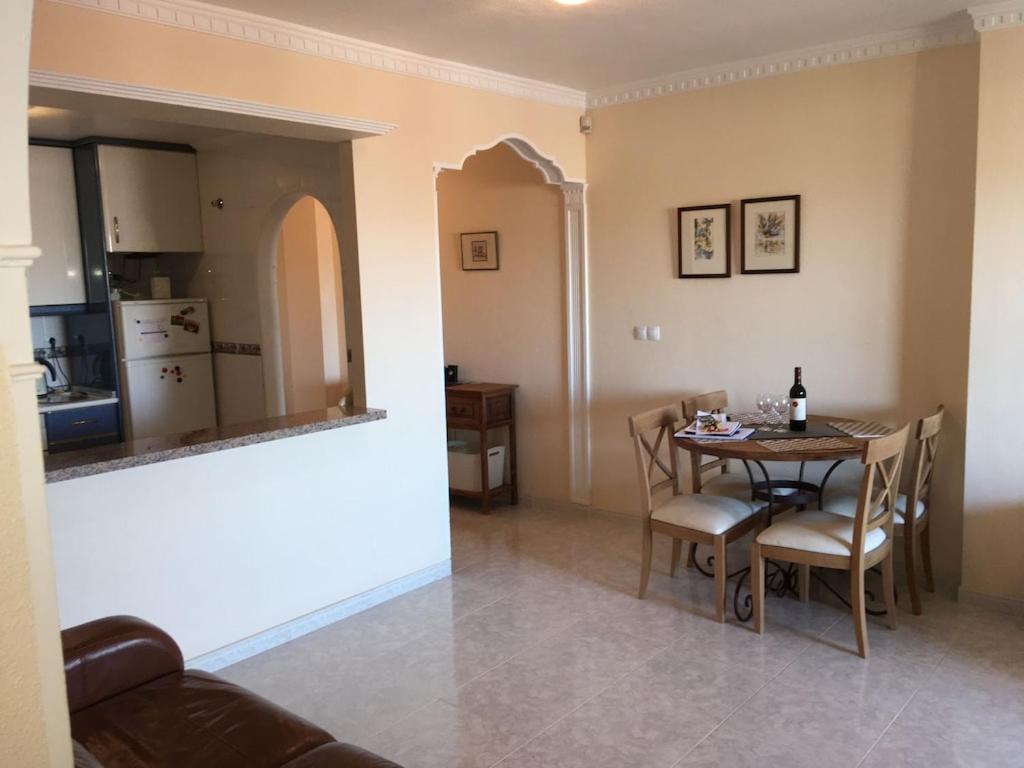 Top Floor Spacious Apartment With Roof Terrace Alicante Exteriör bild