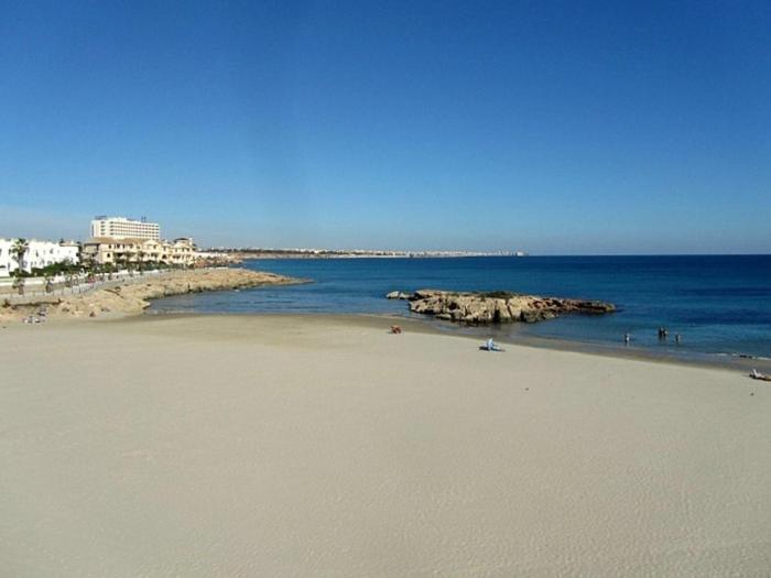 Top Floor Spacious Apartment With Roof Terrace Alicante Exteriör bild